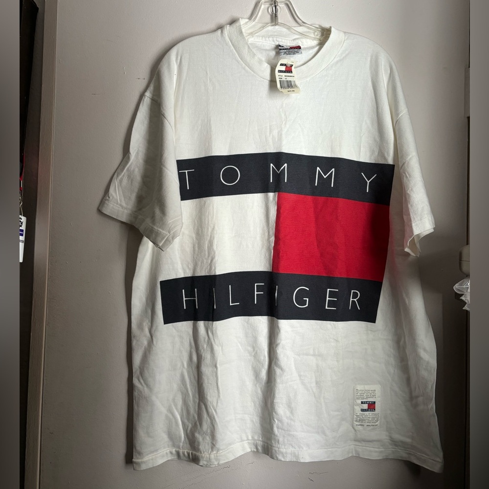Rare with tags 90s Tommy Hilfiger box logo t shirt